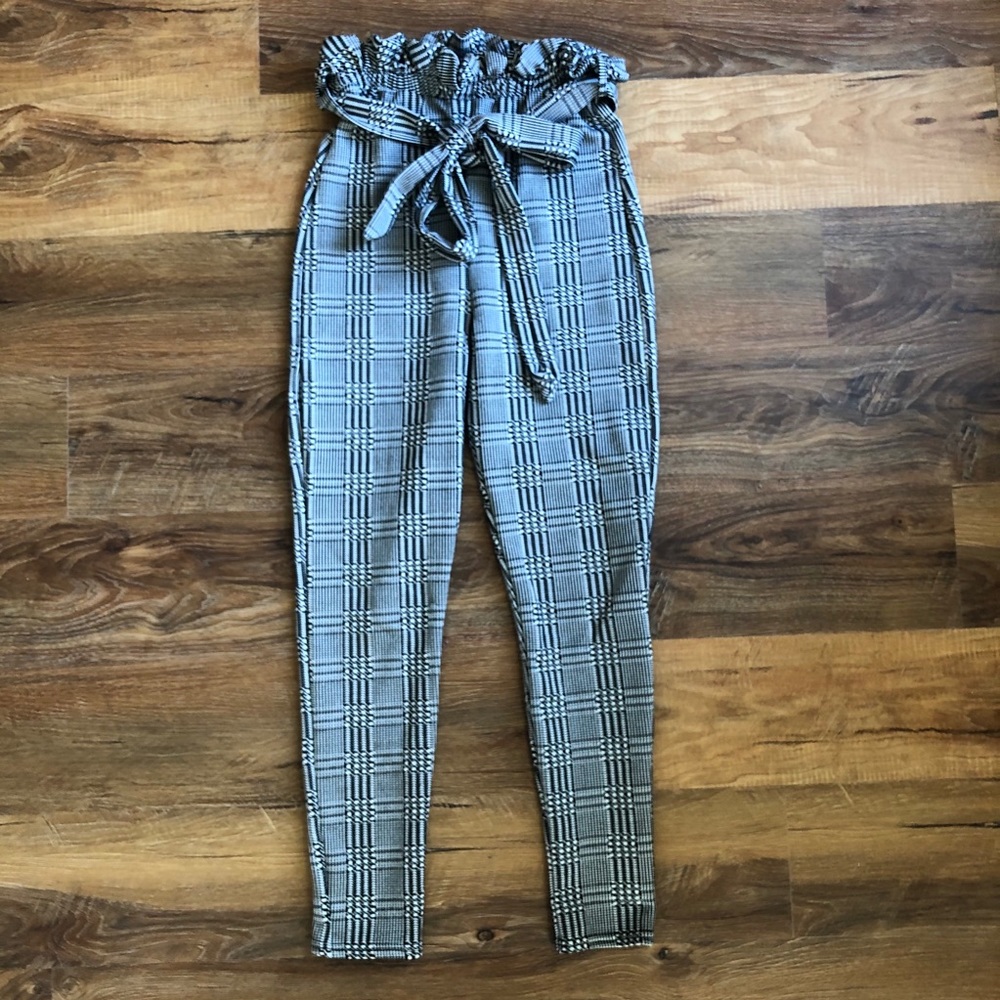 Boohoo Houndstooth Paper Bag Pants